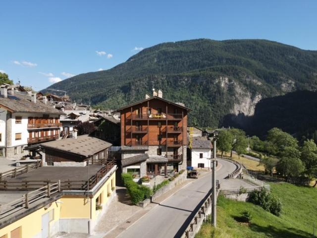 Albergo Le Marmotte Pré-Saint-Didier Eksteriør billede